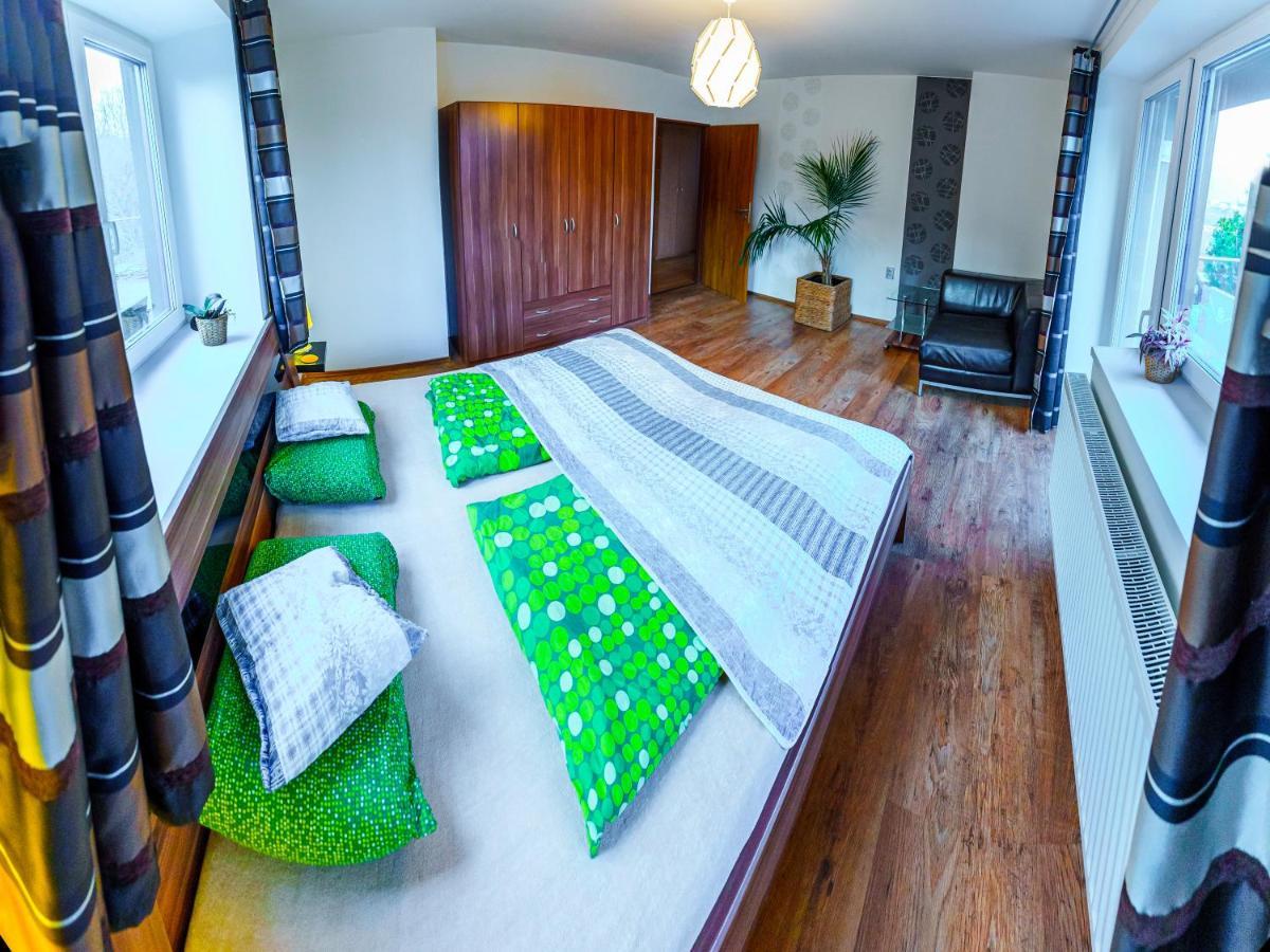 Apartment Pod Sychrovem Praha Eksteriør bilde